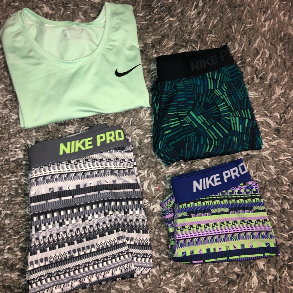 Nike Bundle- XS shorts/ S Shirt/ 2 S leggings